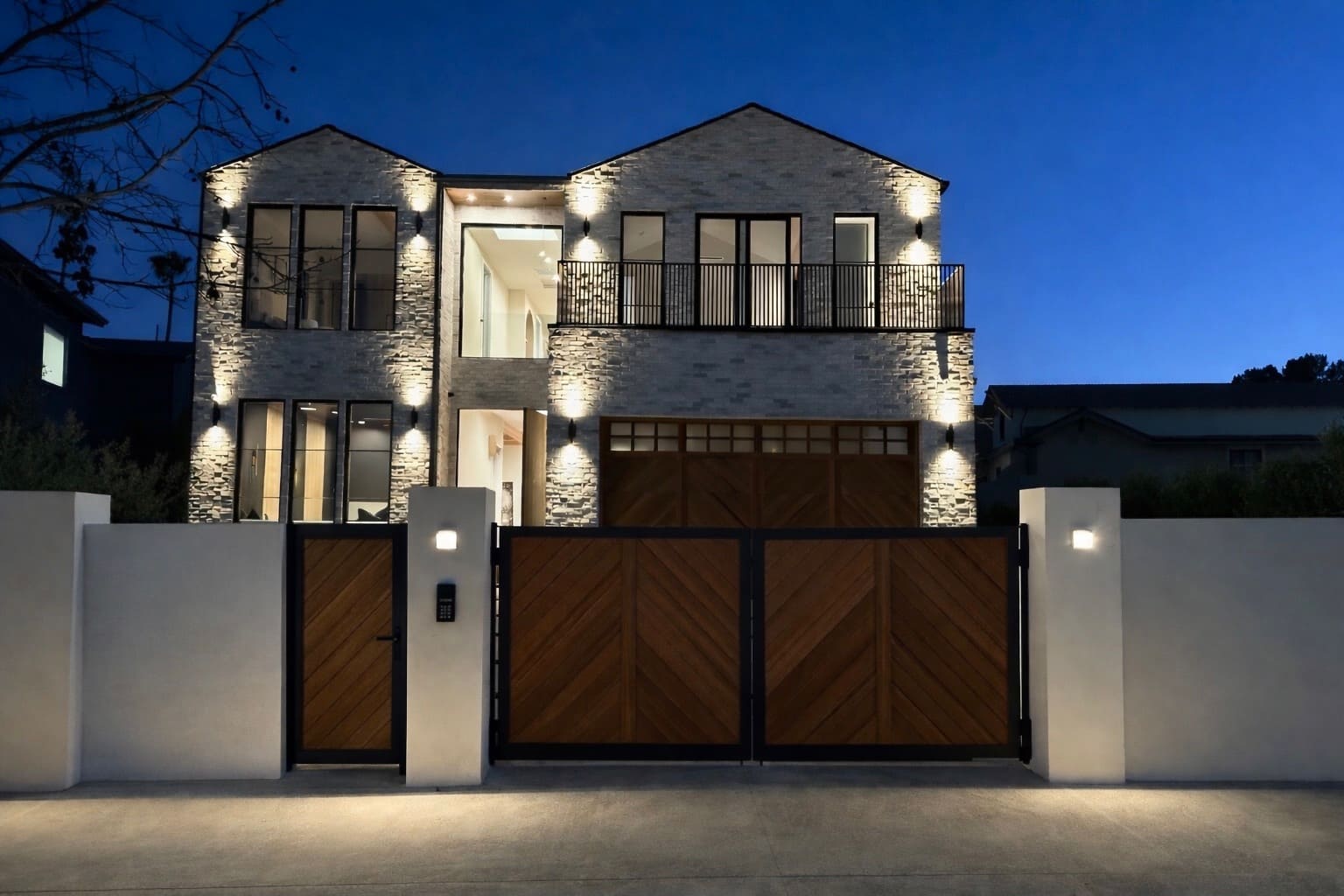 Marina Azu - Marina del Rey